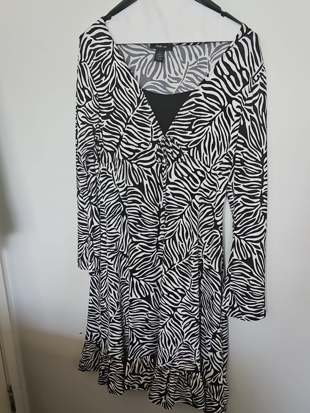 Style & Co. Black and White Zebra Print Long Sleeve Dress